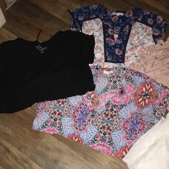 Women’s 6 Top/ Shirt Bundle Size Med 8/10 Office Casual Semi Mystery Deal Lot - Picture 3 of 8